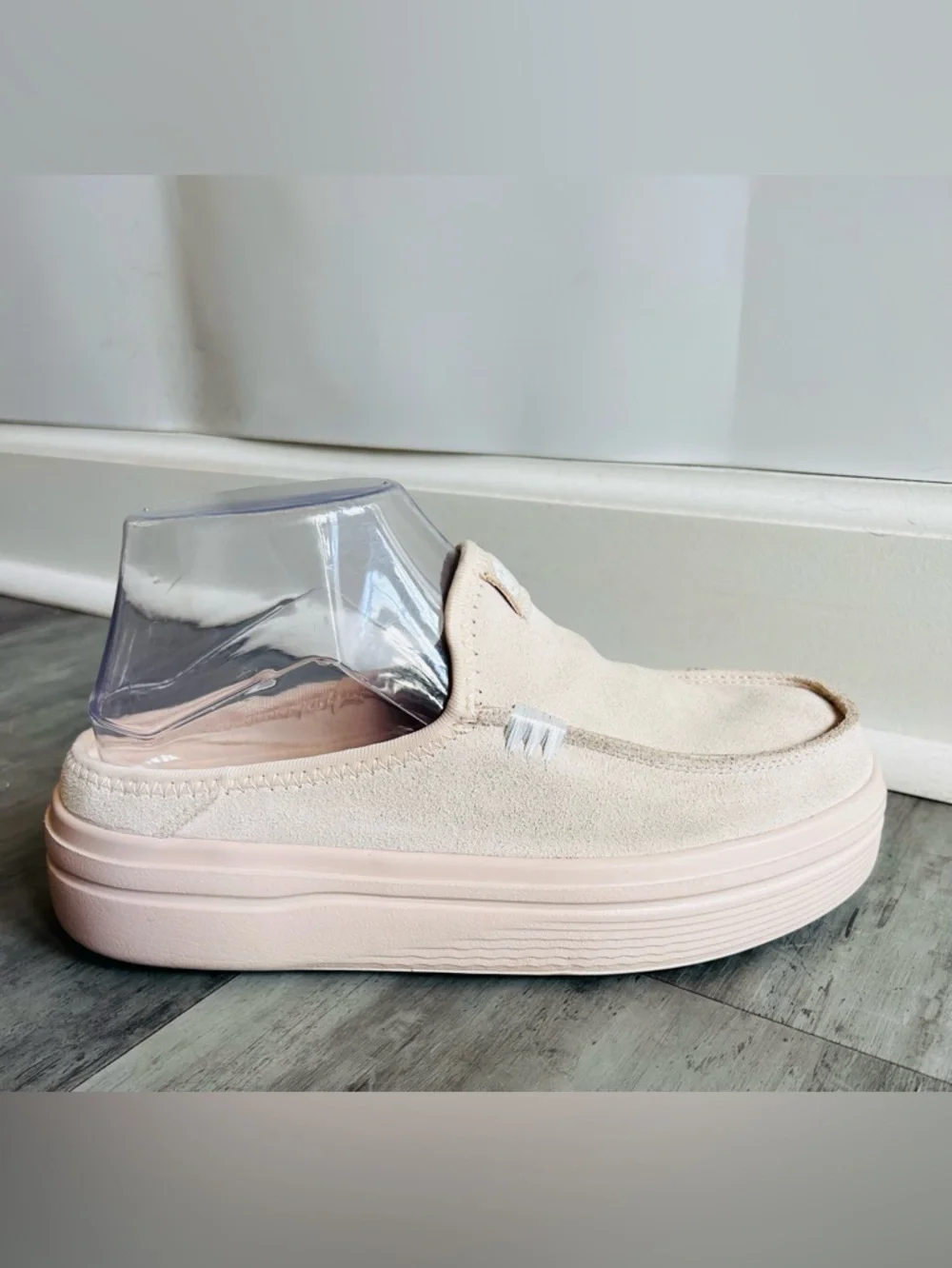 Hey Dude Austin Lift Classic Blush Platform Loafer Suede Minimal Sz 6 Comfort